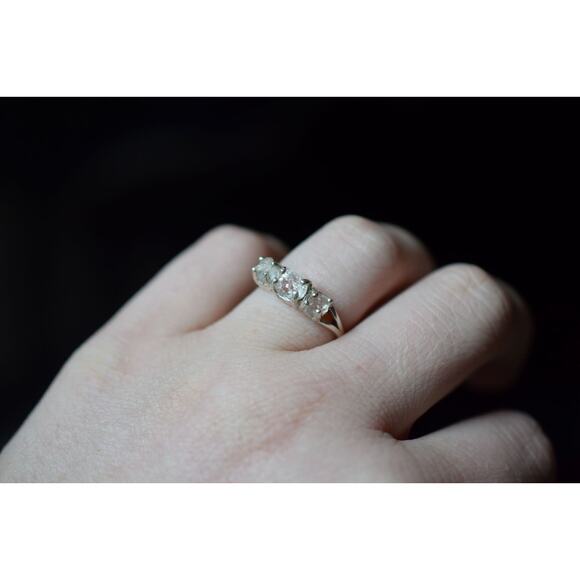 Unique Engagement Ring, Solid Sterling Silver Wedding Band, Gift for Mothers - Picture 4 of 6